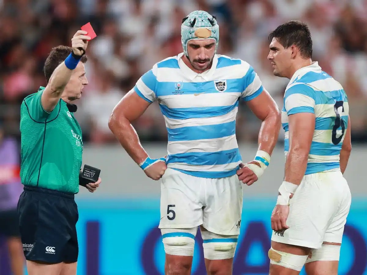 Suspendieron a Tomás Lavanini tras su expulsión contra Inglaterra