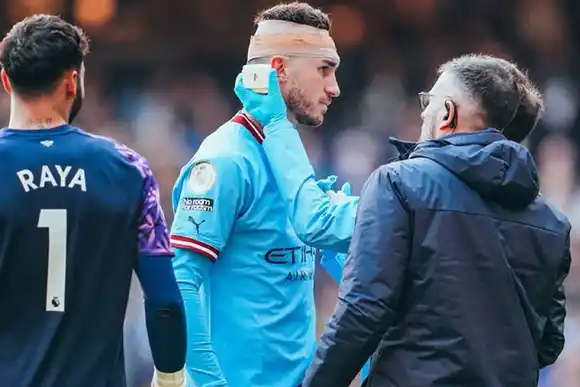 Un grupo de ex jugadores demandaron a la Premier League por "negligencias" en lesiones cerebrales