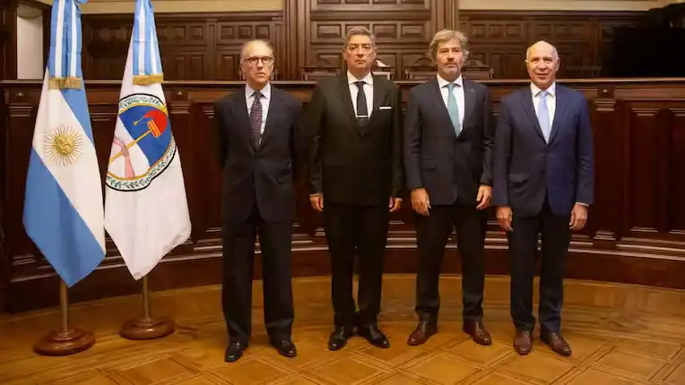 Mahiques se reunió por primera vez con la Corte y avanzó en cubrir más de 300 vacantes judiciales