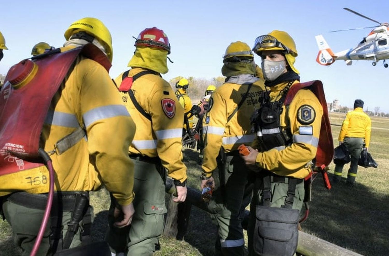 Fuego en las islas: «Se está gastando un promedio de 12 millones de pesos por día»