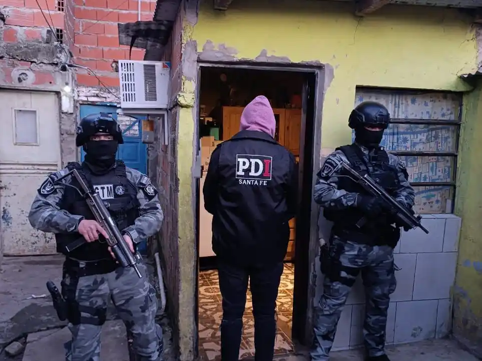 Una mujer cayó detenida en zona sur por robar un celular de un comercio del centro.