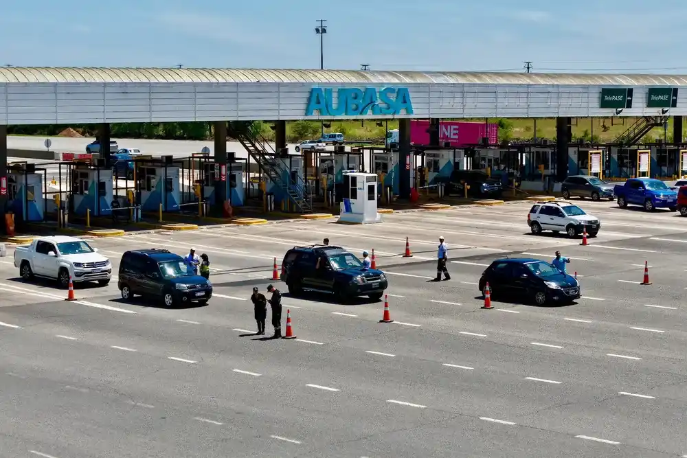 Llega el peaje "free flow" a la Autopista Buenos Aires - La Plata y rutas hacia la Costa Atlántica