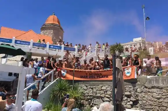 Denunciarán al sindicato de guardavidas por la protesta en el Torreón