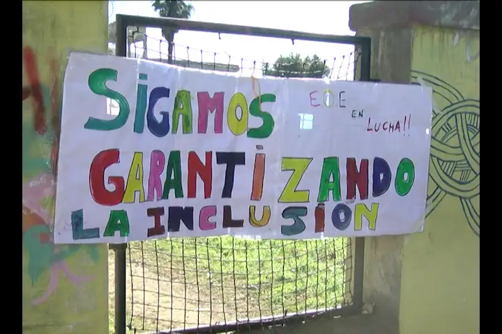 Equipos de orientación escolar se manifestaron en Jefatura de Inspección 