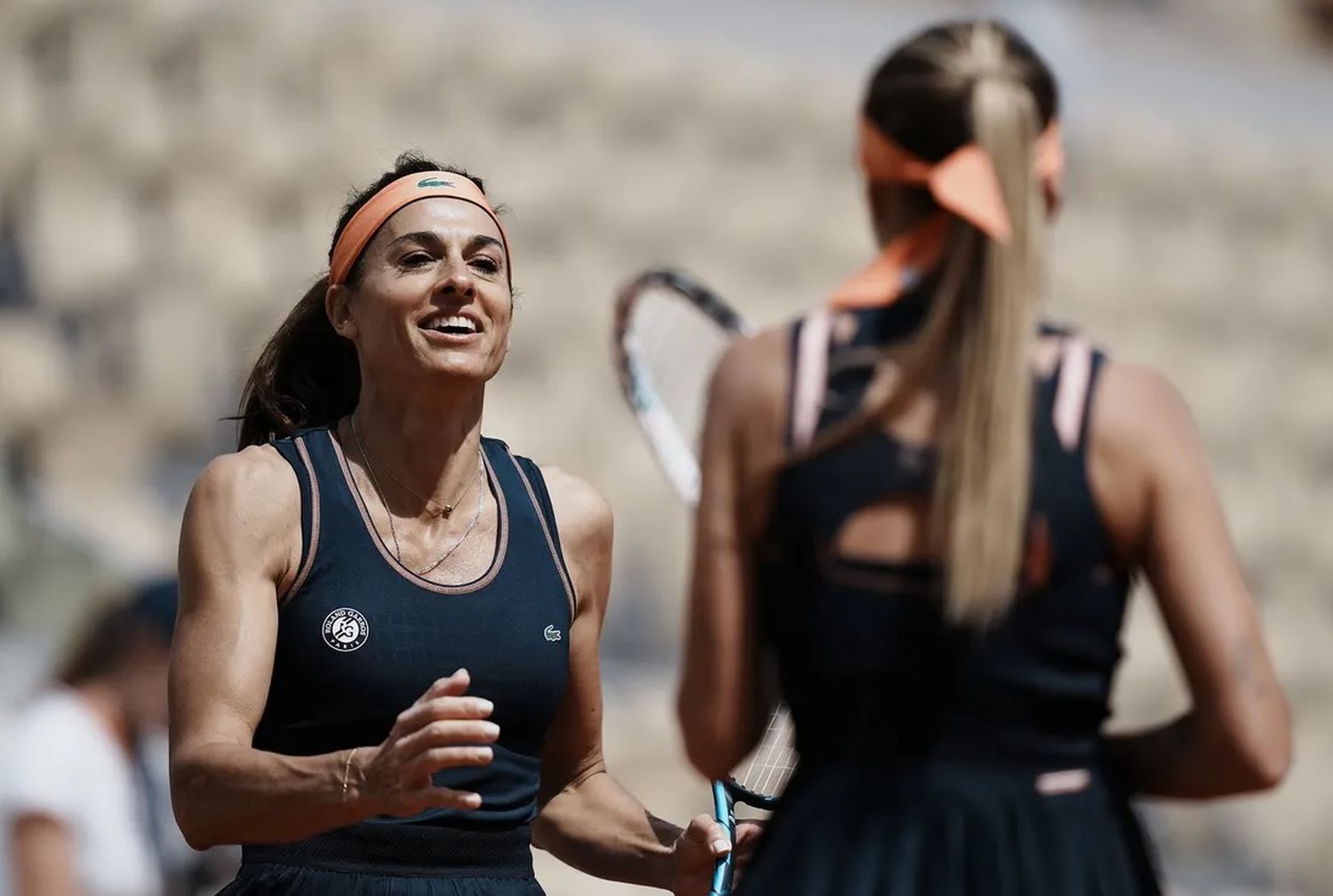 Sabatini y Dulko ganaron y esperan para saber si son finalistas en Roland Garros