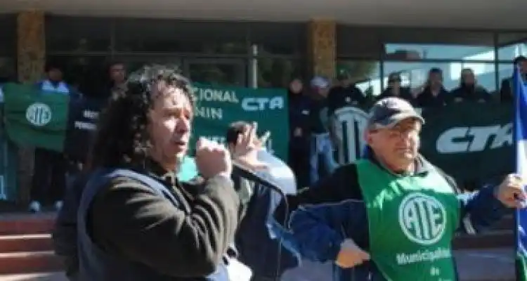 Protestaron y cortaron ruta 9