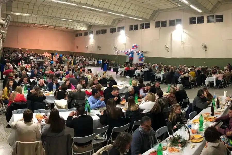 Queda muy poco para la 3º cena-baile anual de la Fundación Rafaelinos por la Vida