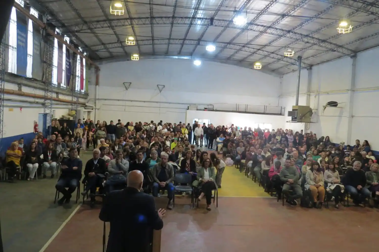 ACTO BARRIAL - 2