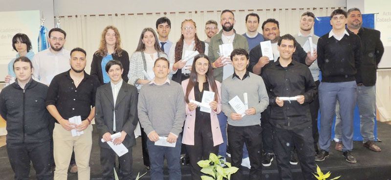 Colación de pre grado, grado y posgrado