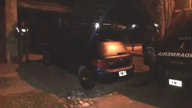 Megaoperativo por venta de drogas en Rosario: 17 demorados