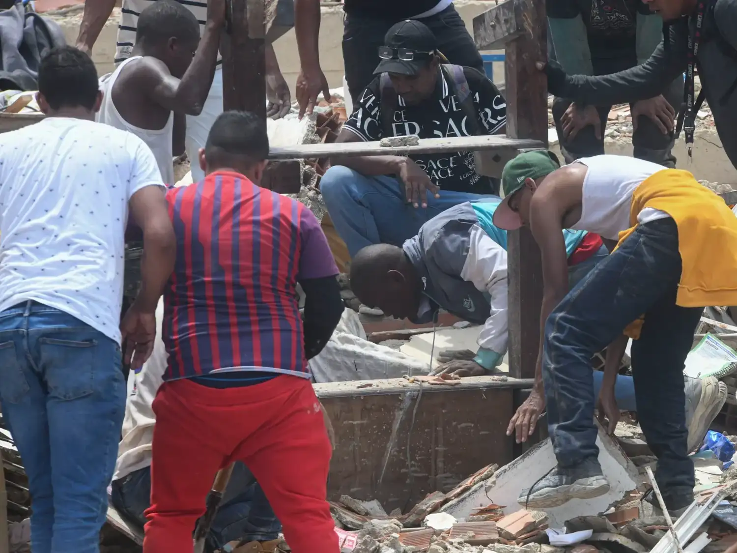 Devastadores sismos provocaron al menos 188 muertos en Venezuela