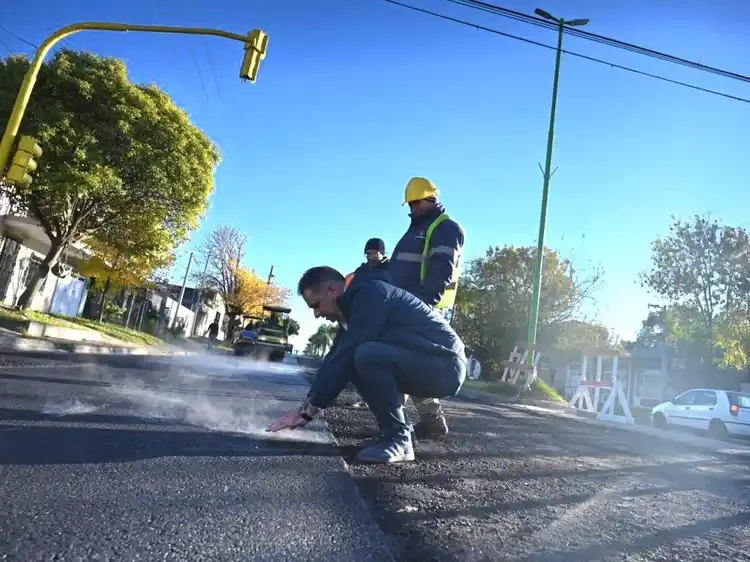 Davico aseguró que en 15 días terminarán las obras del boulevard Pedro Jurado y comenzarán a asfaltar 150 cuadras