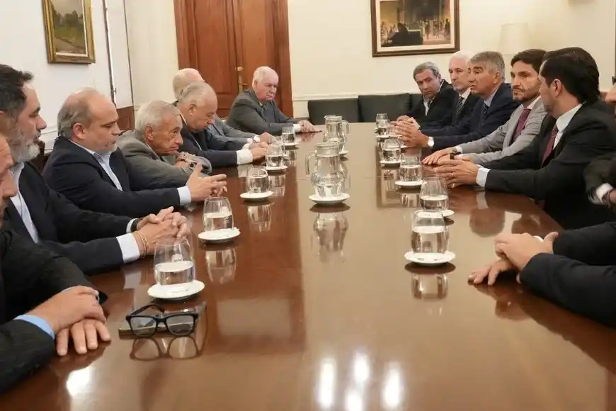 Pullaro cenó con integrantes de la Corte Suprema de Justicia de Santa Fe