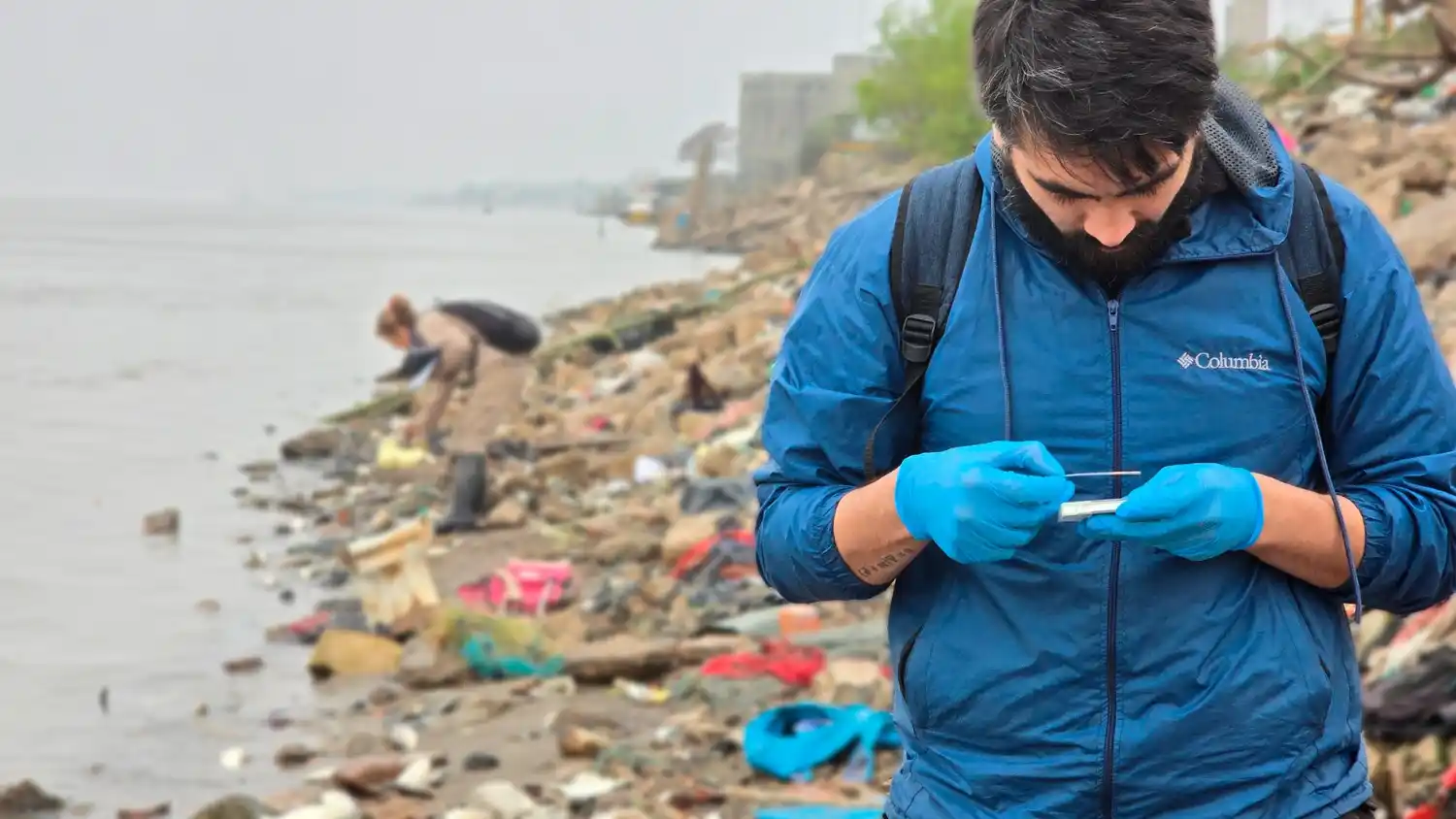 El Ministerio de Ambiente de Santa Fe investigará la aparición de peces muertos en la zona sur de Rosario