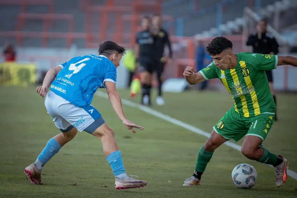 Laméndola ante Estudiantes RC