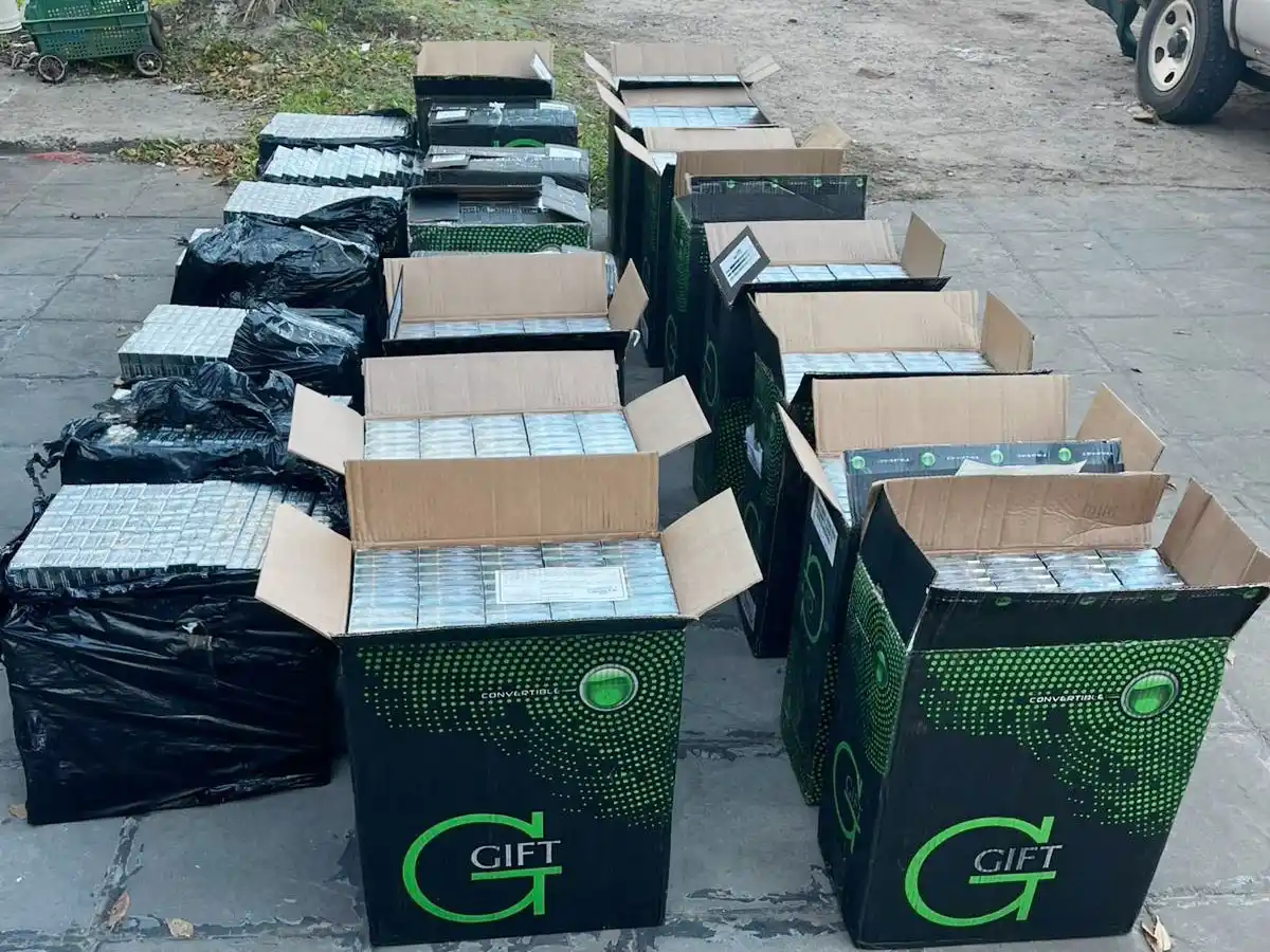 Secuestran más de 11 mil paquetes de cigarrillos de contrabando