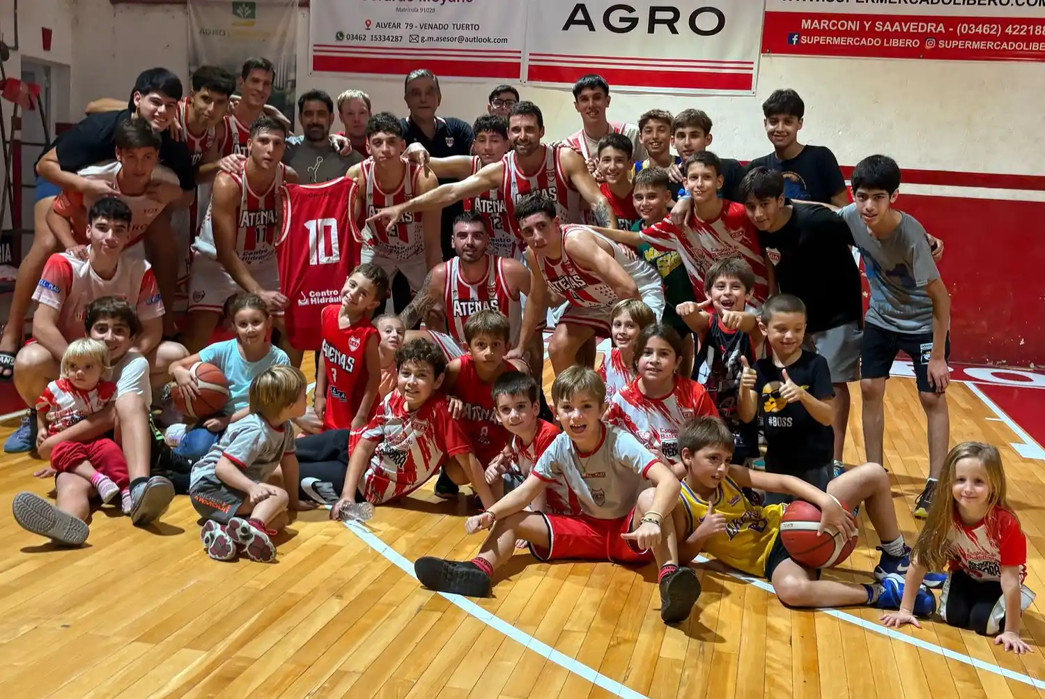 Los pibes del Depo y una gran victoria ante Atlético. Foto: Cata Grassi Kozyra