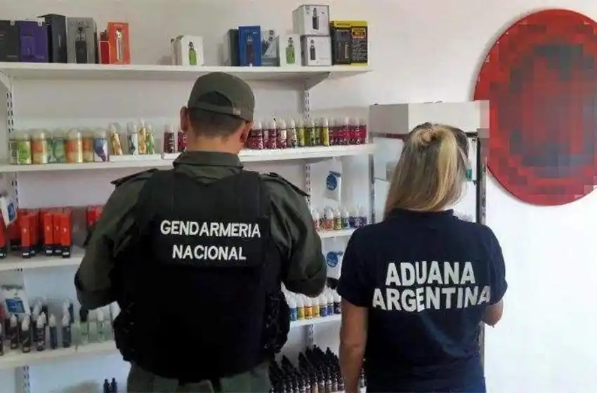 Más de 1900 cigarrillos electrónicos fueron secuestrados en distintas partes del país