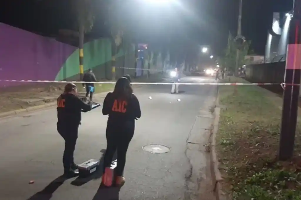 Dos homicidios en Rosario: un hombre apuñalado y otro baleado en su camioneta