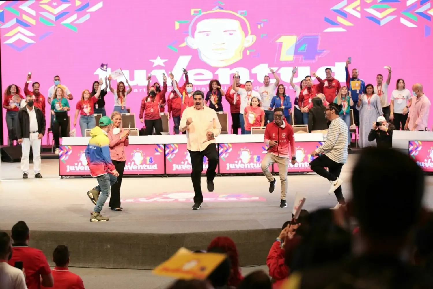 MADURO DE «ESPANTO Y BRINCO»: así celebró los 14 años de la juventud del Psuv