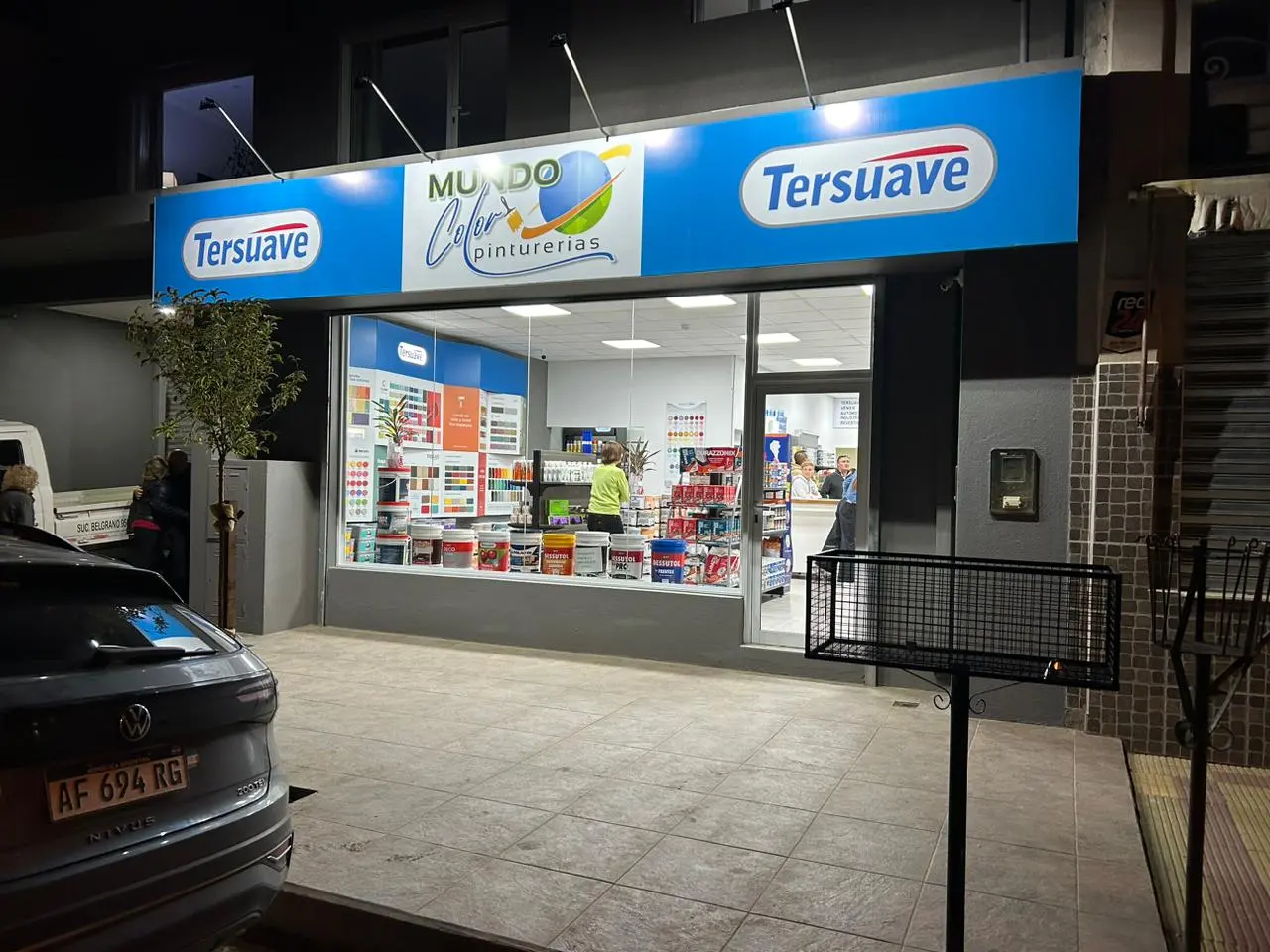Mundo Color reabre su local en Pueyrredón 264