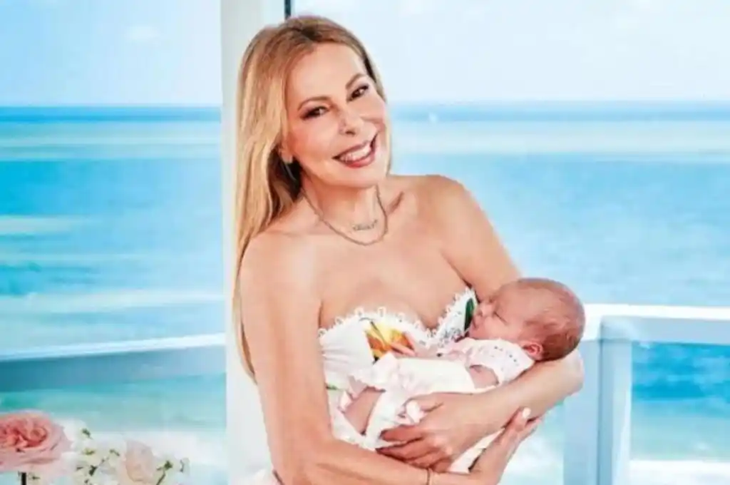 Madre y abuela a la vez: una actriz española tuvo un bebé a los 68 años y el padre del niño es su propio hijo