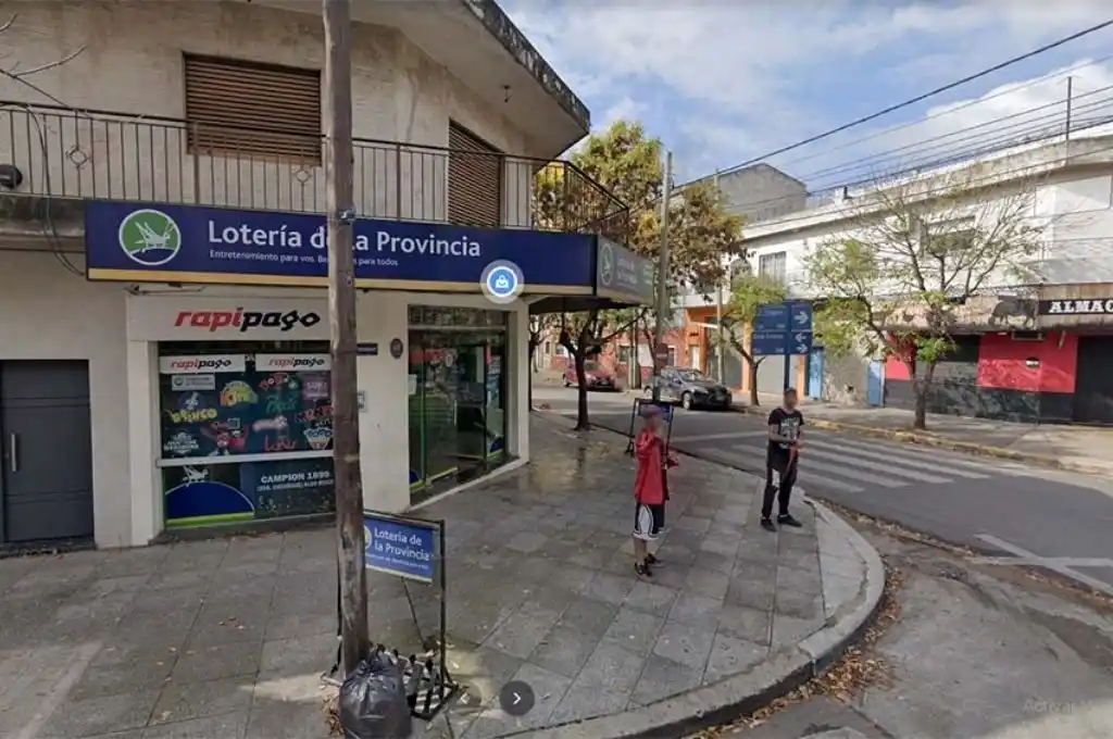 Simulan un operativo y asaltan a un hombre y a su esposa en Aldo Bonzi