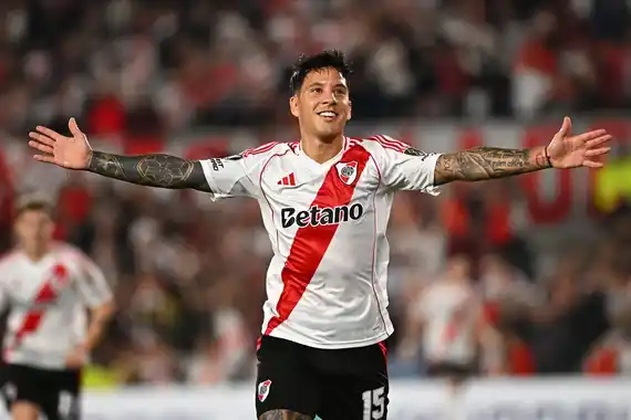 River aplastó a Independiente del Valle y avanzó a los octavos de la Copa Libertadores