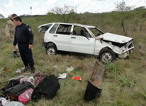 Un hombre murió y a su mujer debieron amputarle la pierna