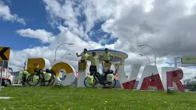 A 100 días de haber iniciado la travesía, los biciviajeros de Gualeguaychú alcanzaron el hemisferio norte