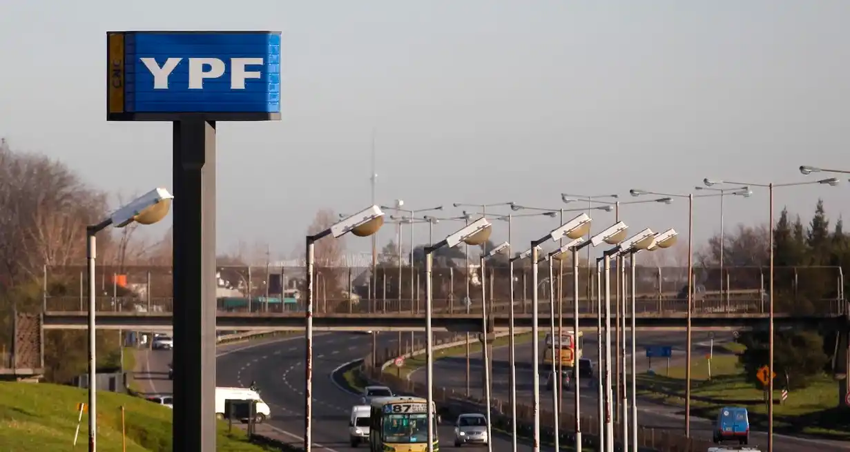 Sigue la polémica en torno a la estatización de la empresa. Crédito: Reuters.