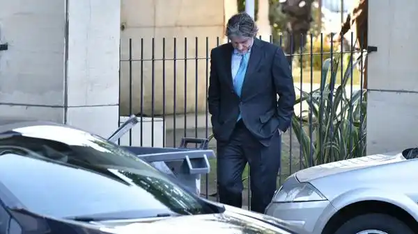 Amado Boudou, procesado por la compra de autos de lujo en Economía