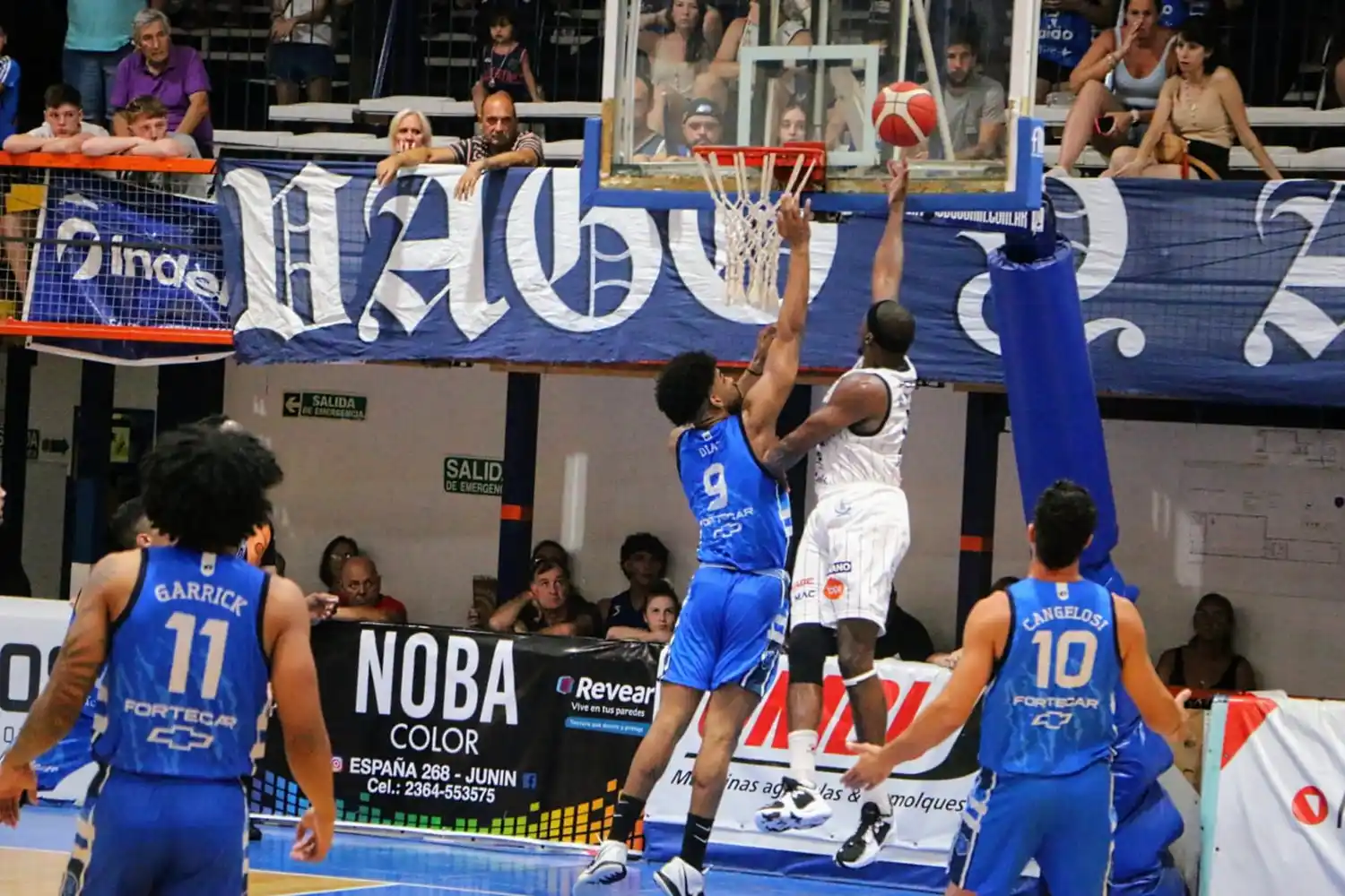 Peñarol mostró actitud para dar vuelta una desventaja y ganar en la última pelota