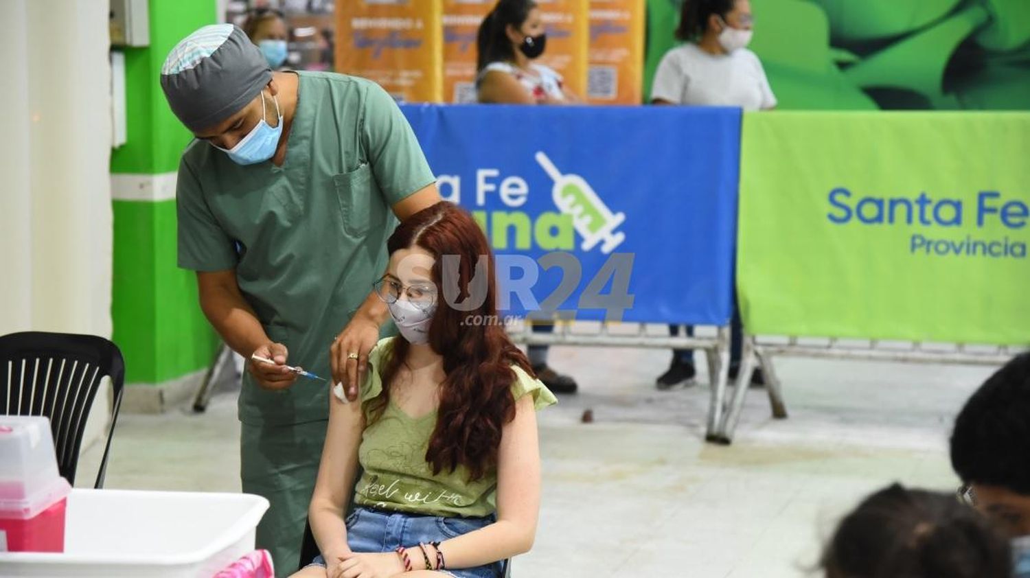 Covid-19: Santa Fe liberó la vacunación del segundo refuerzo a mayores de 18 años