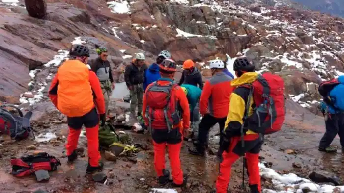 Murieron dos montañistas argentinos en Perú cuando escalaban el nevado Caraz