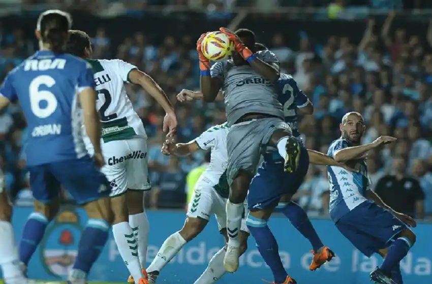 El puntero Racing no pudo contra Banfield