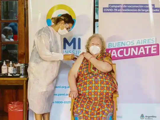 La Provincia comienza a vacunar a mayores de 70 años