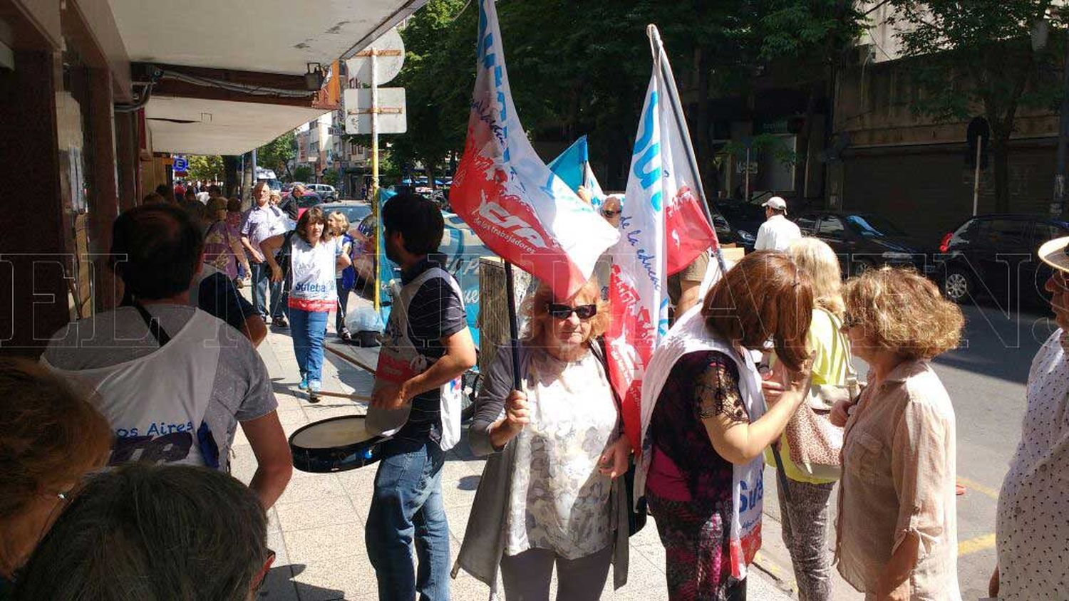 Paro docente: en el décimo día, aseguran que el acatamiento es "importante"