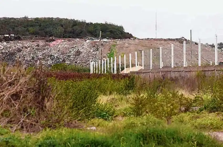 Revelaron detalles del cuerpo hallado en el relleno sanitario de zona oeste
