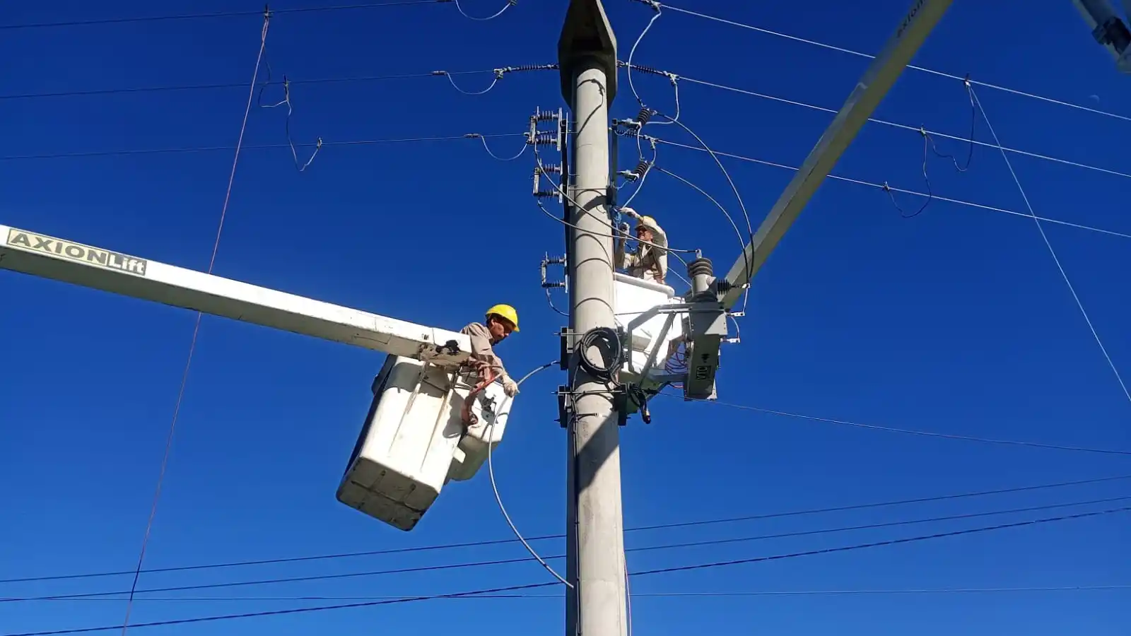 Las tareas forman parte de la ampliación de salidas de la Subestación Nº 91.