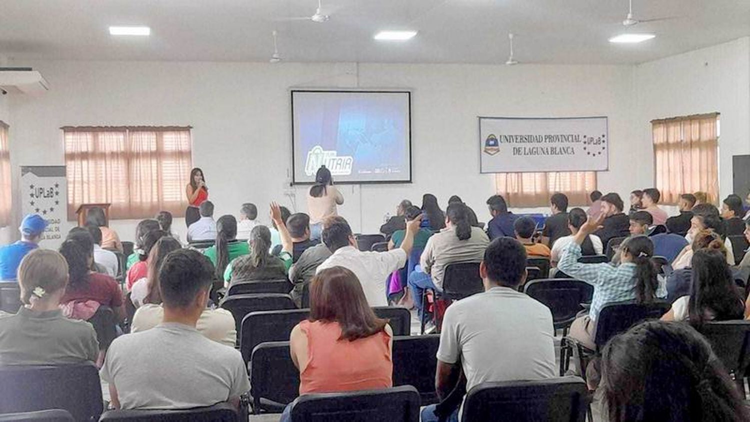 Se realizó el Segundo Seminario en 
Producción Agropecuaria en la UPLaB