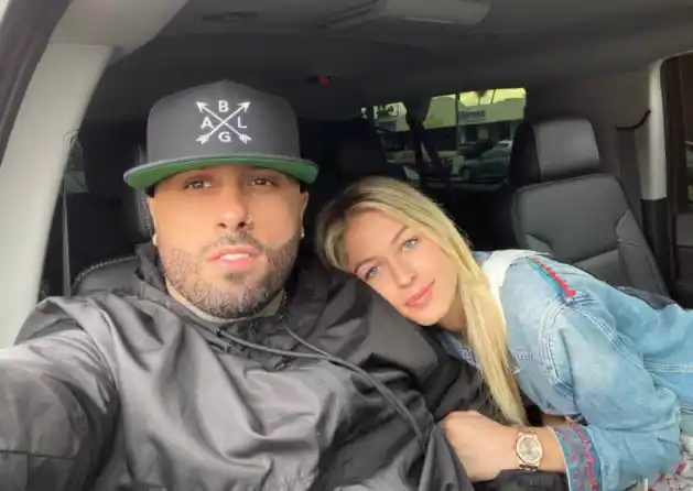 Del Instagram de Nicky Jam desaparecieron todas las fotos, como esta, con su expareja. 