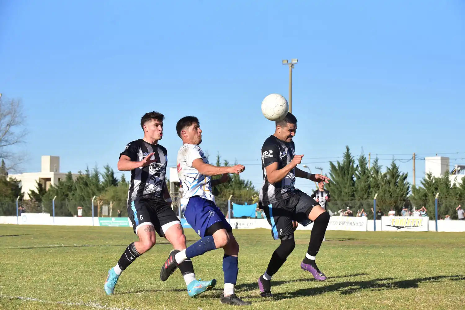 Antártida quiere conocer la victoria en Freyre.