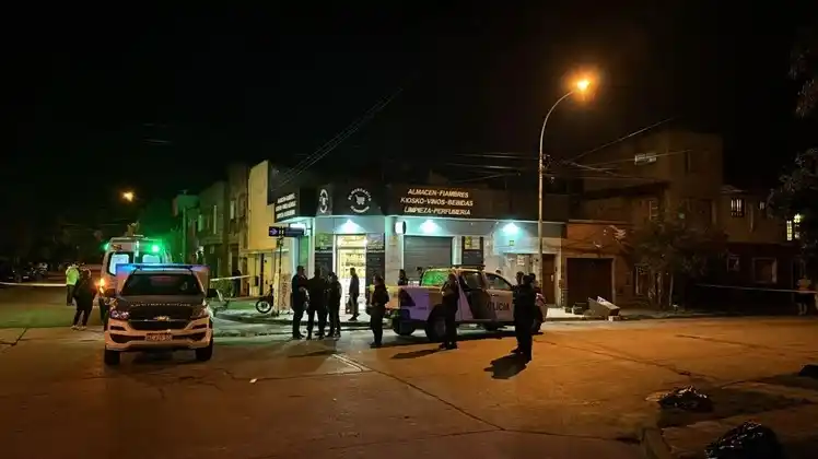 El hombre se defendió a los tiros y mató a dos delincuentes.