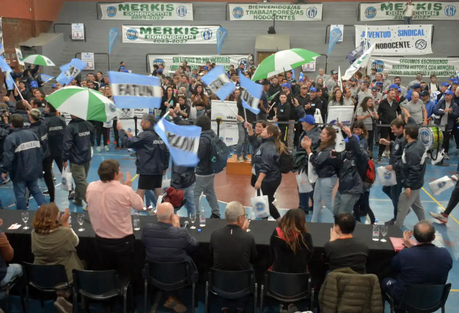 Dos inauguraciones marcaron la agenda de los no docentes universitarios en Tandil