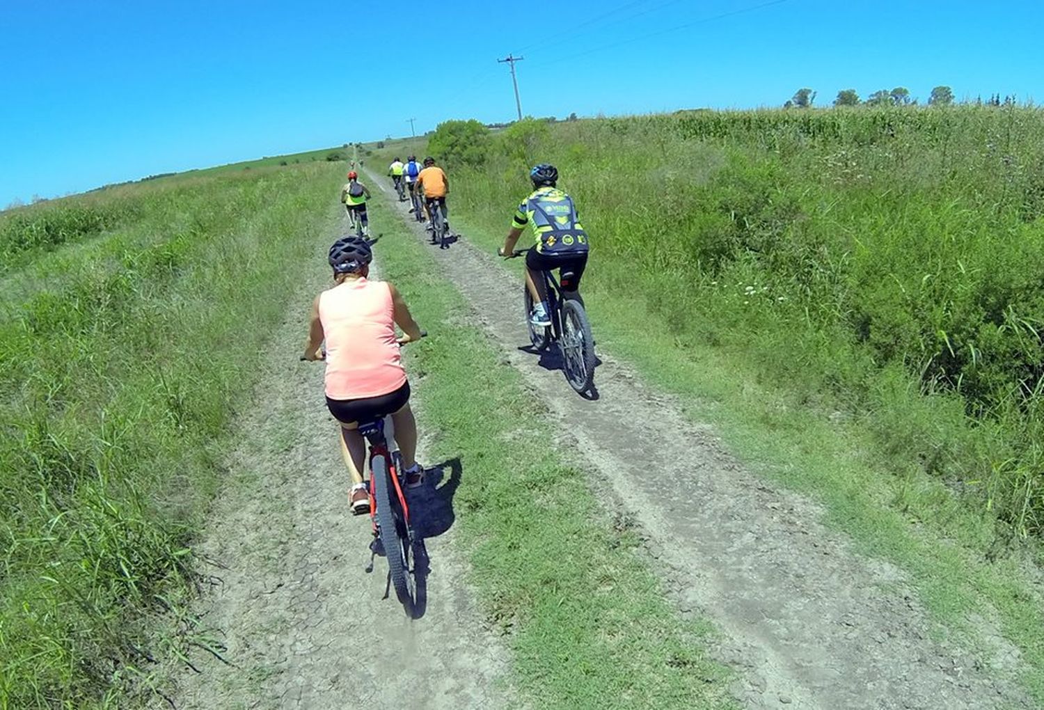 Cicloturismo por caminos rurales