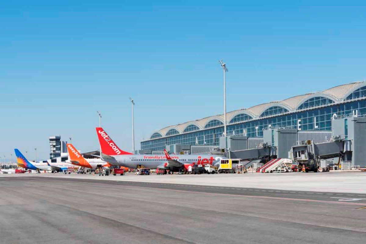Aena Airports Handle Nearly 25 Million Passengers in January 2025, Up 6.2%
