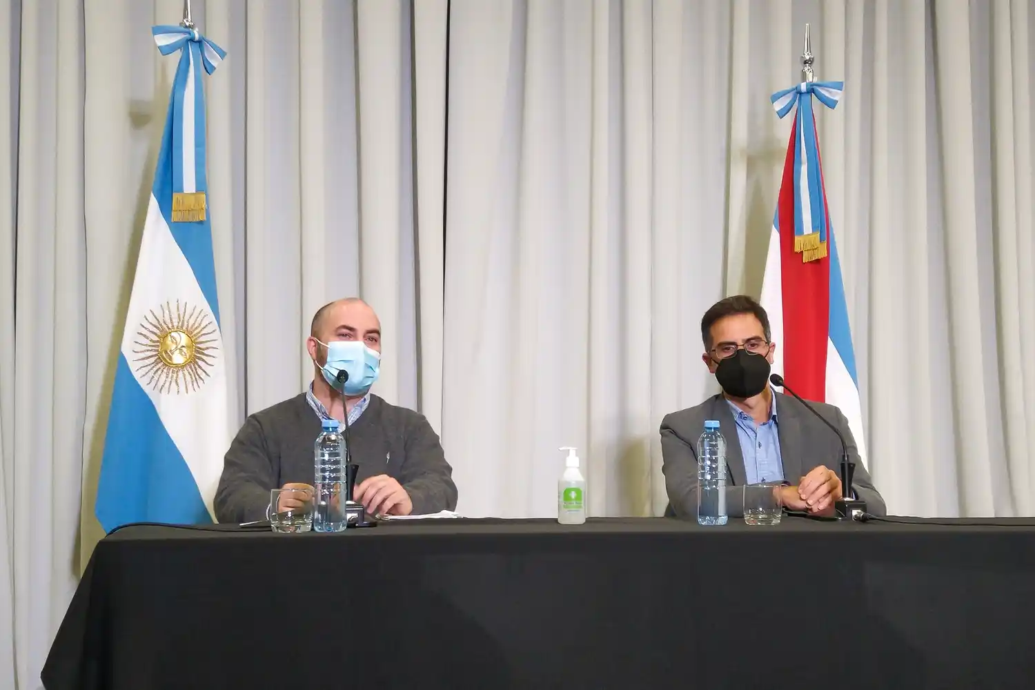 Provincia reforzará vacunación a docentes y fuerza de seguridad