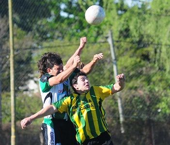 Torneo Local: Sarmiento visita a Pueblo Nuevo