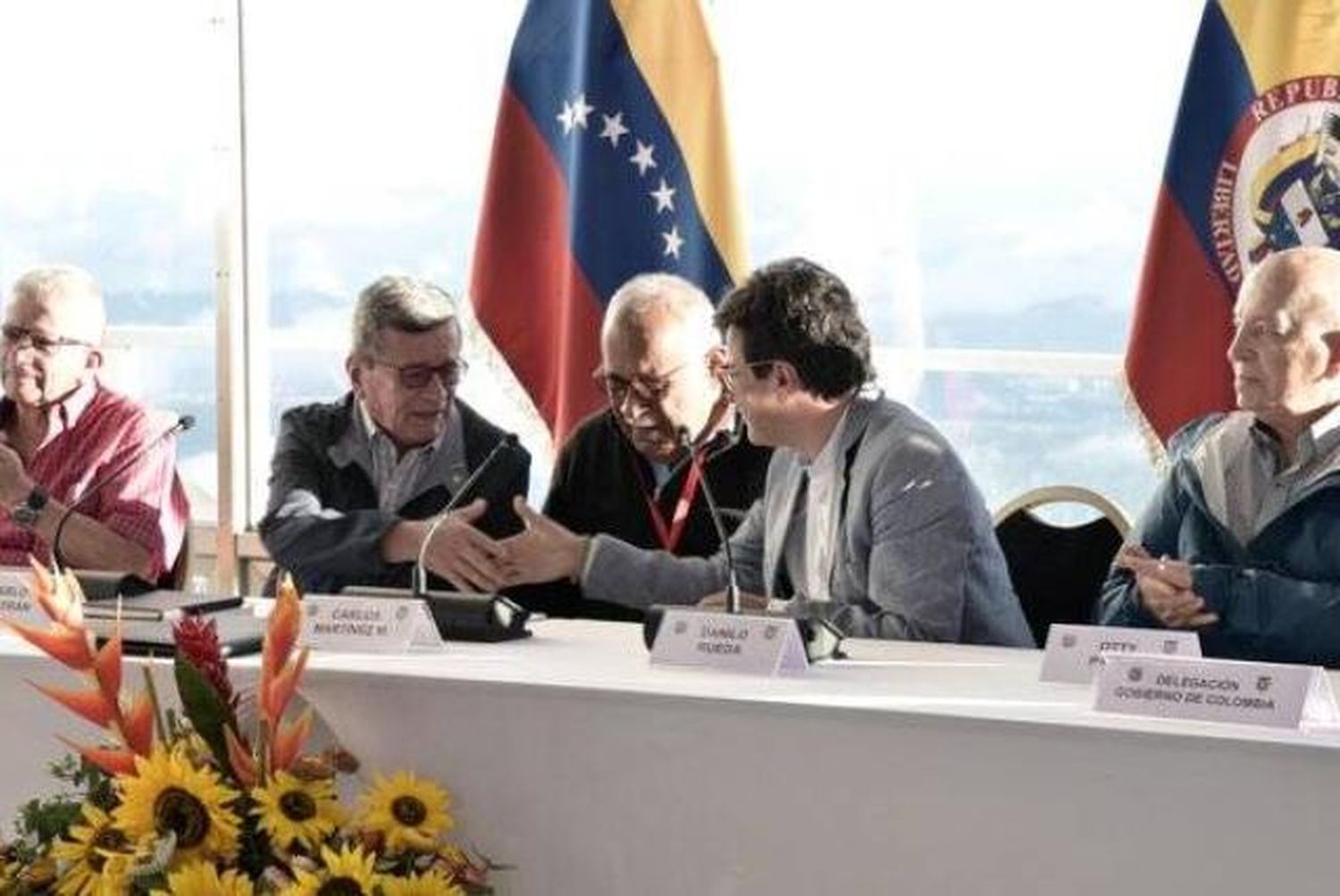 Nada de cese bilateral del ELN con Gobierno Petro